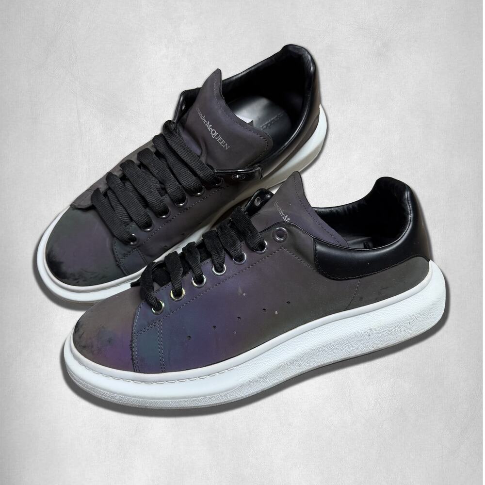 Alexander McQueen Oversized Sneaker Beetle Iridescent